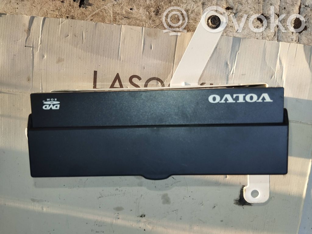 Volvo V70 Radio/CD/DVD/GPS head unit 