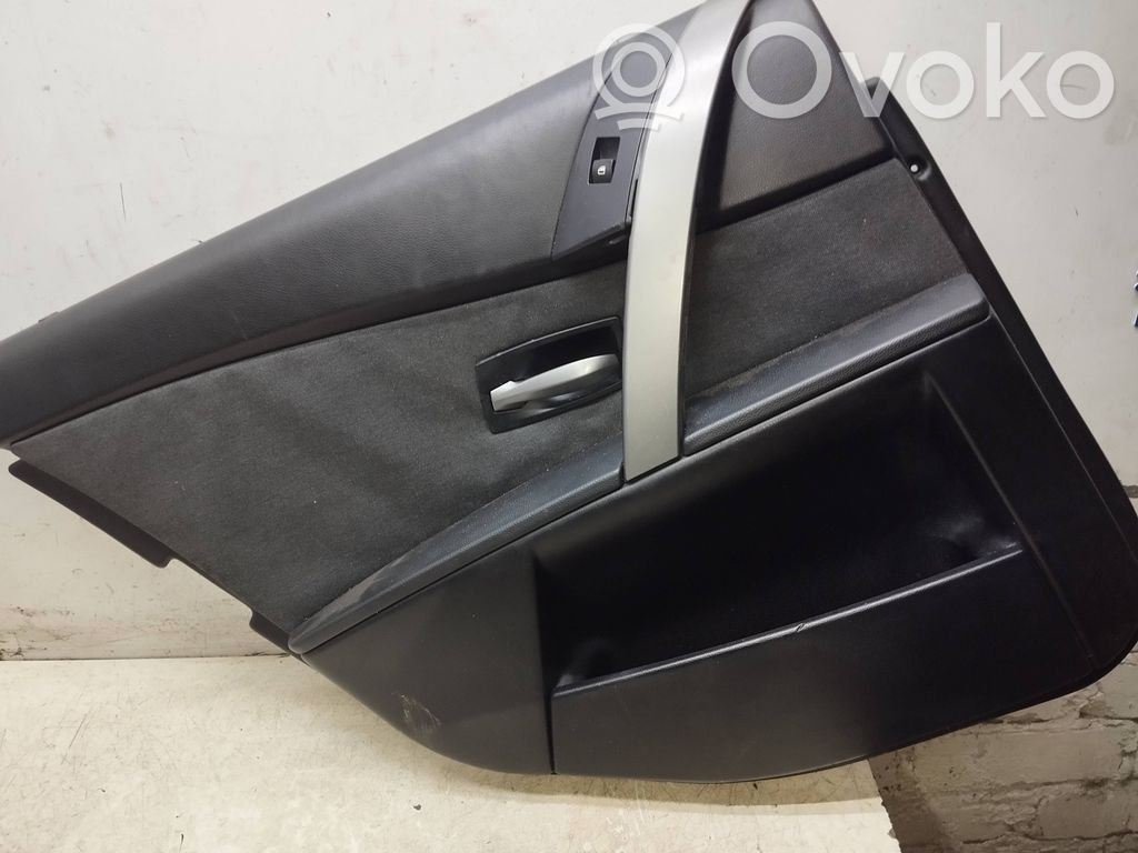 BMW 5 E60 E61 Обшивка задней двери 