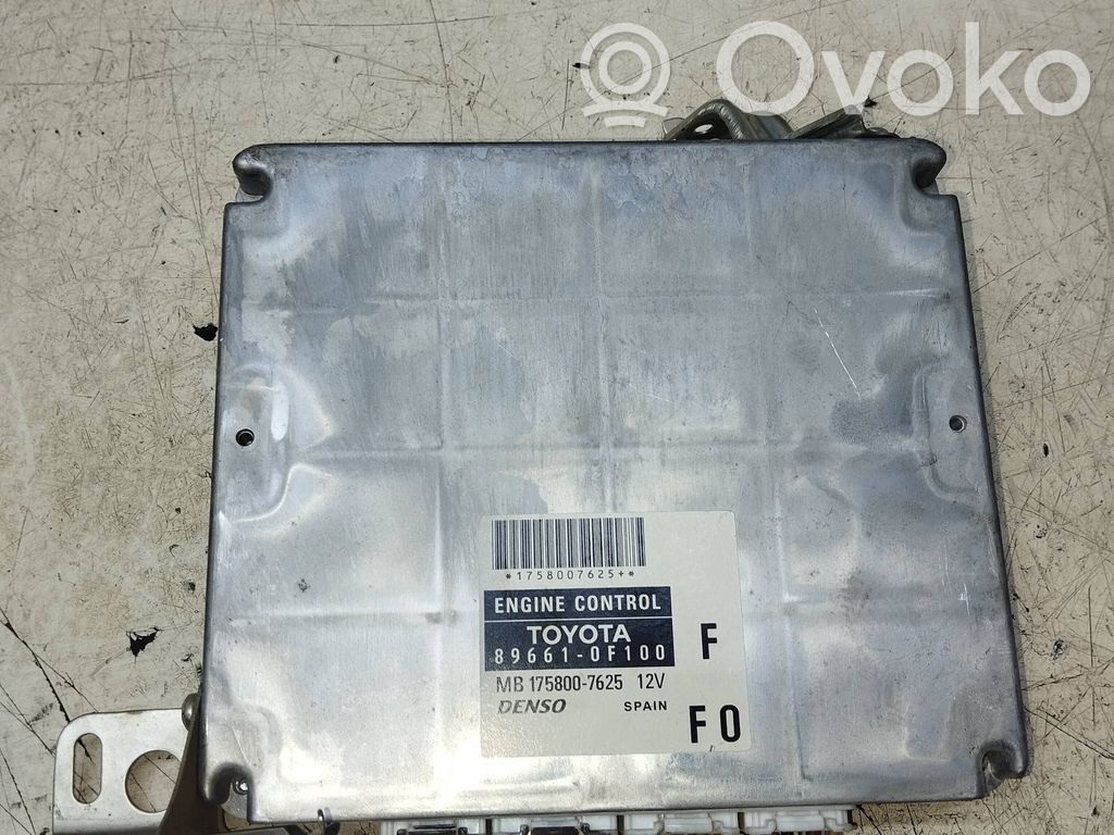 Toyota Corolla Verso AR10 Engine control unit/module 