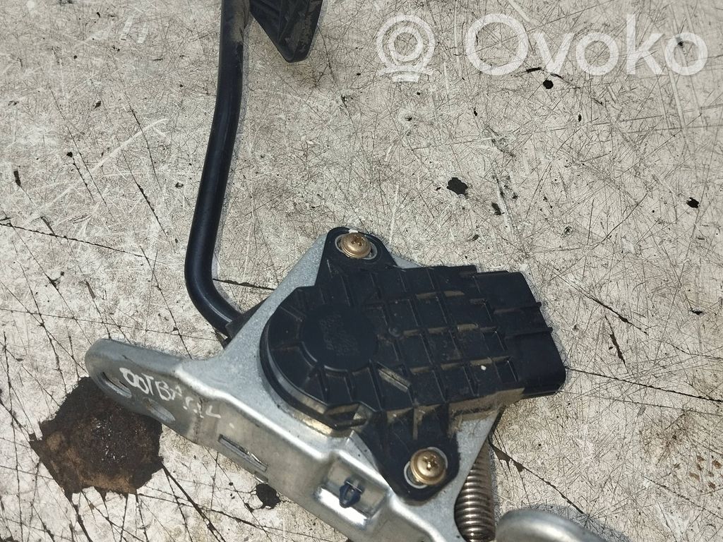 Subaru Outback Gaspedal 
