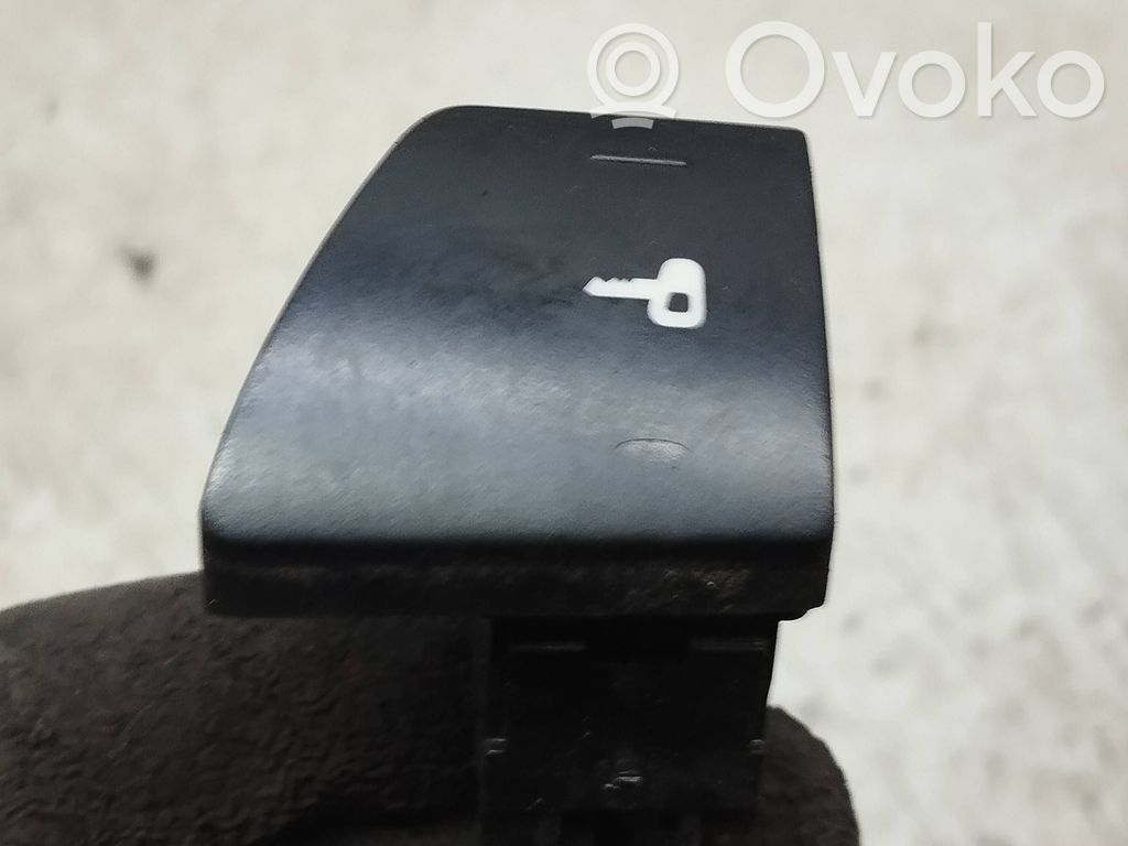 Central locking switch button   96366684