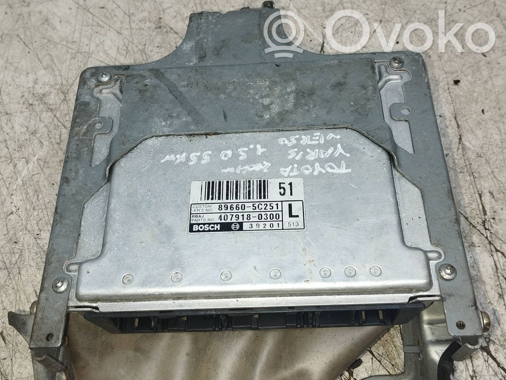 Toyota Yaris Verso Engine control unit/module 