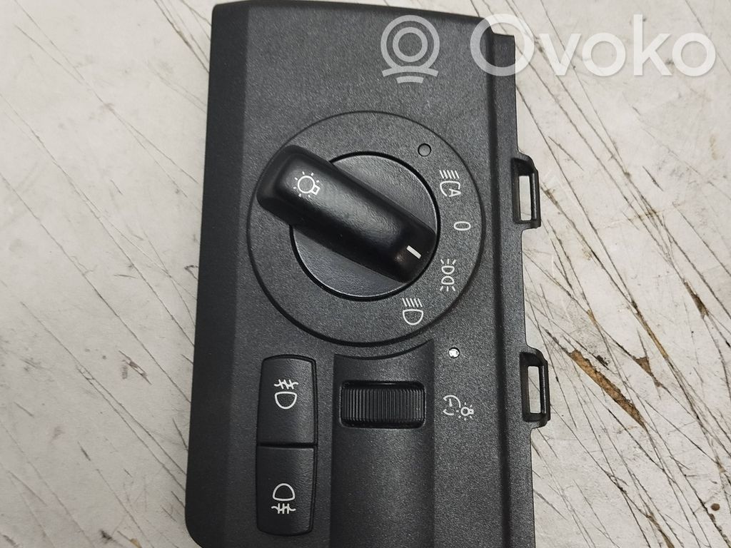 BMW X3 E83 Light switch 
