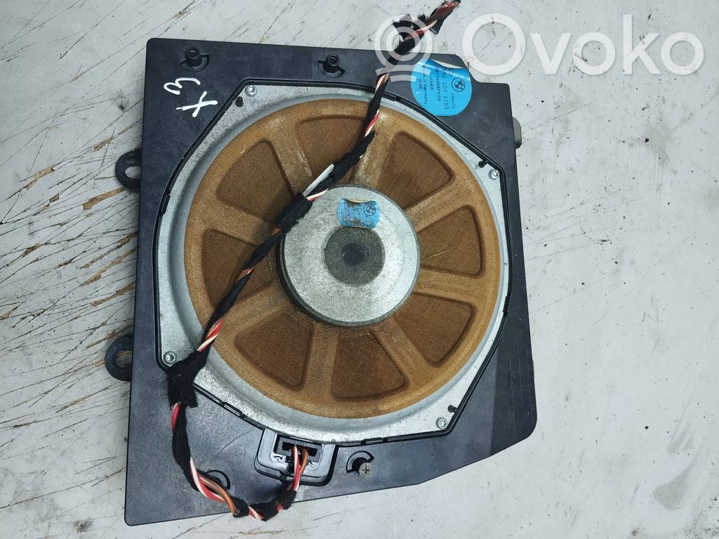 BMW X3 E83 Subwoofer speaker 