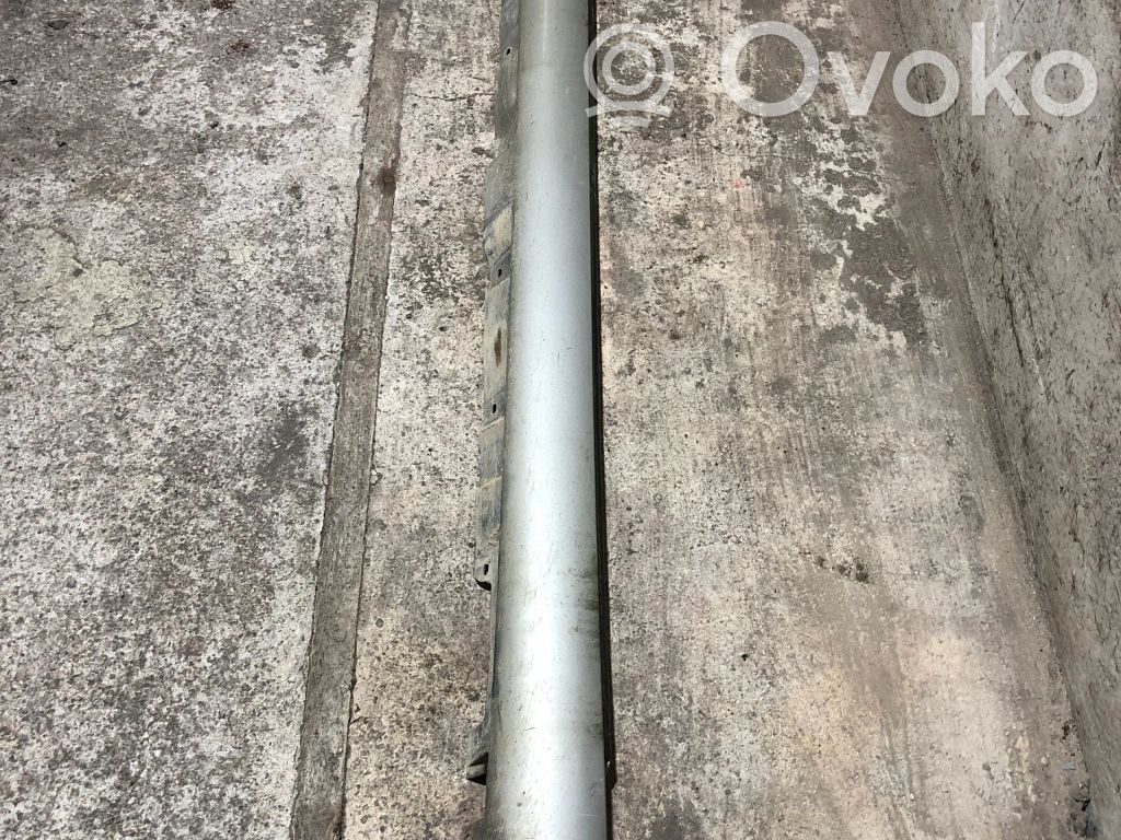 Toyota Avensis T250 Front sill (body part) 