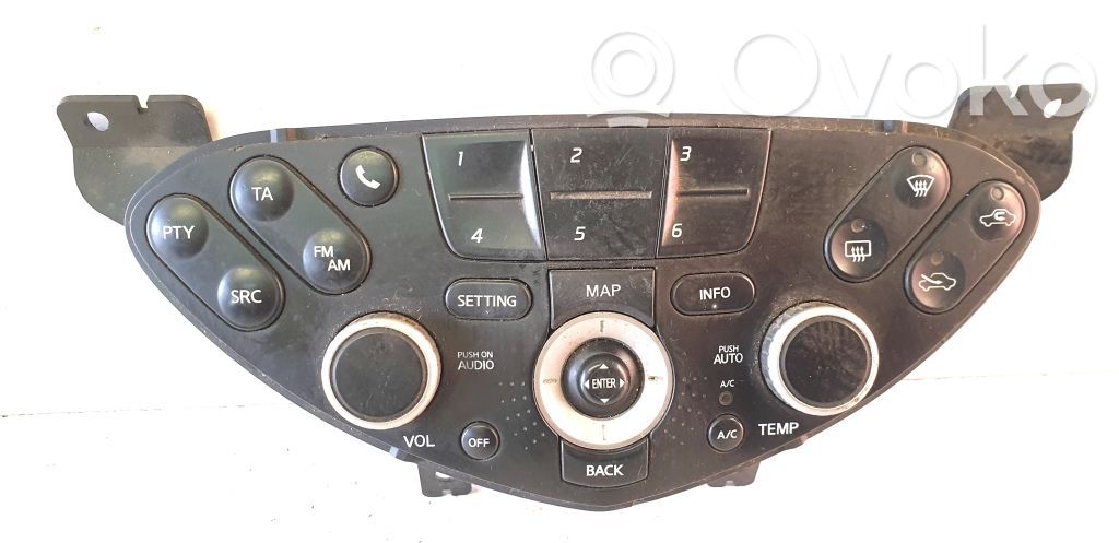 Nissan Primera Air conditioner control unit module 