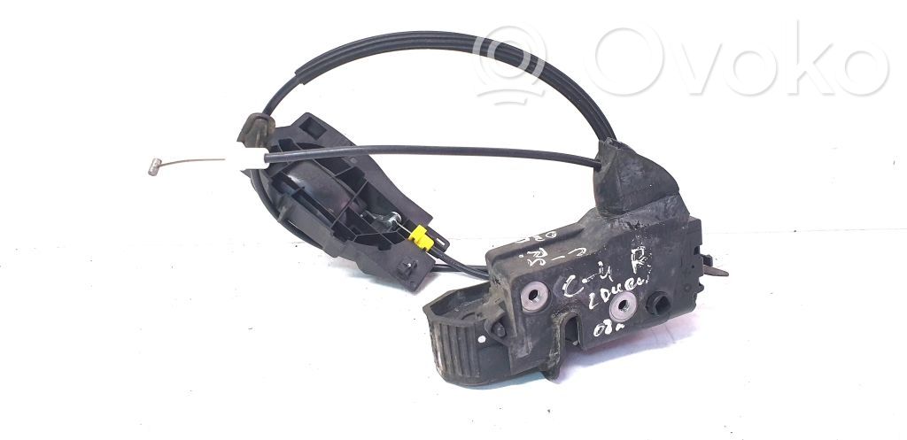 Citroen C4 I Priekšpusē slēdzene 