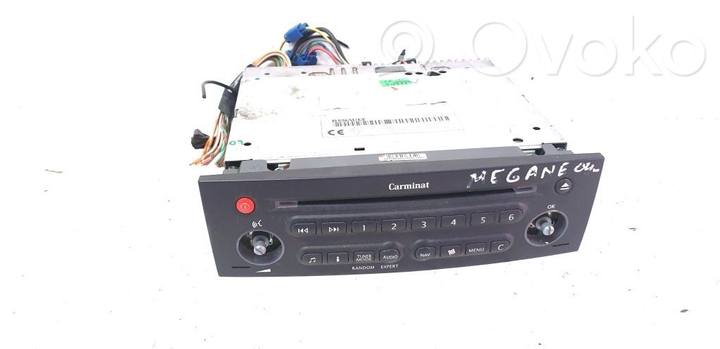 Renault Megane II Panel / Radioodtwarzacz CD/DVD/GPS 