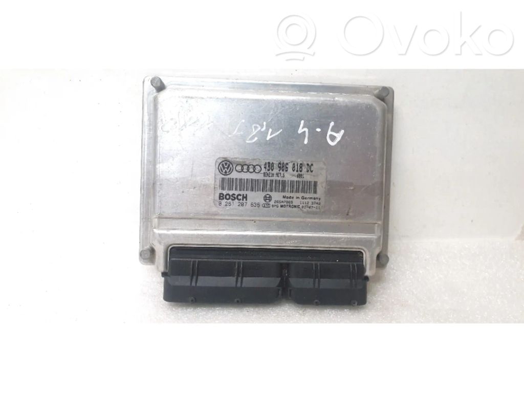 Audi A4 S4 B6 8E 8H Engine control unit/module 