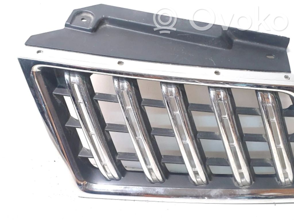 Atrapa chłodnicy / Grill   7450A413