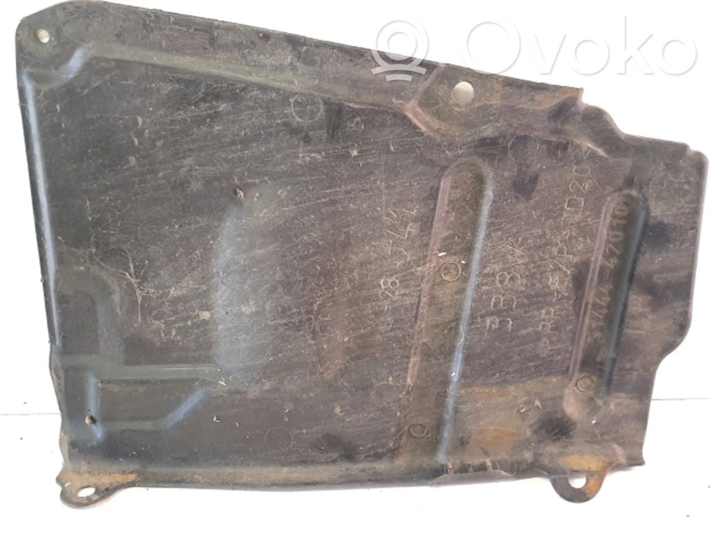 Toyota RAV 4 (XA30) Engine splash shield/under tray 