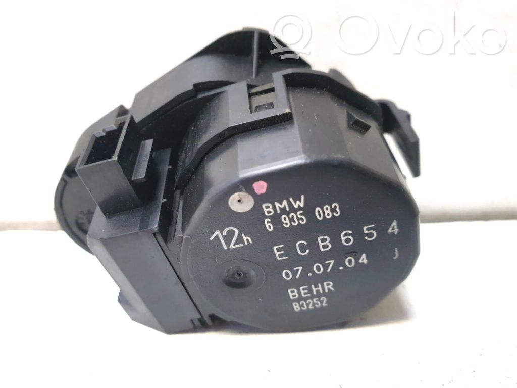 Moteur / actionneur de volet de climatisation   6935083