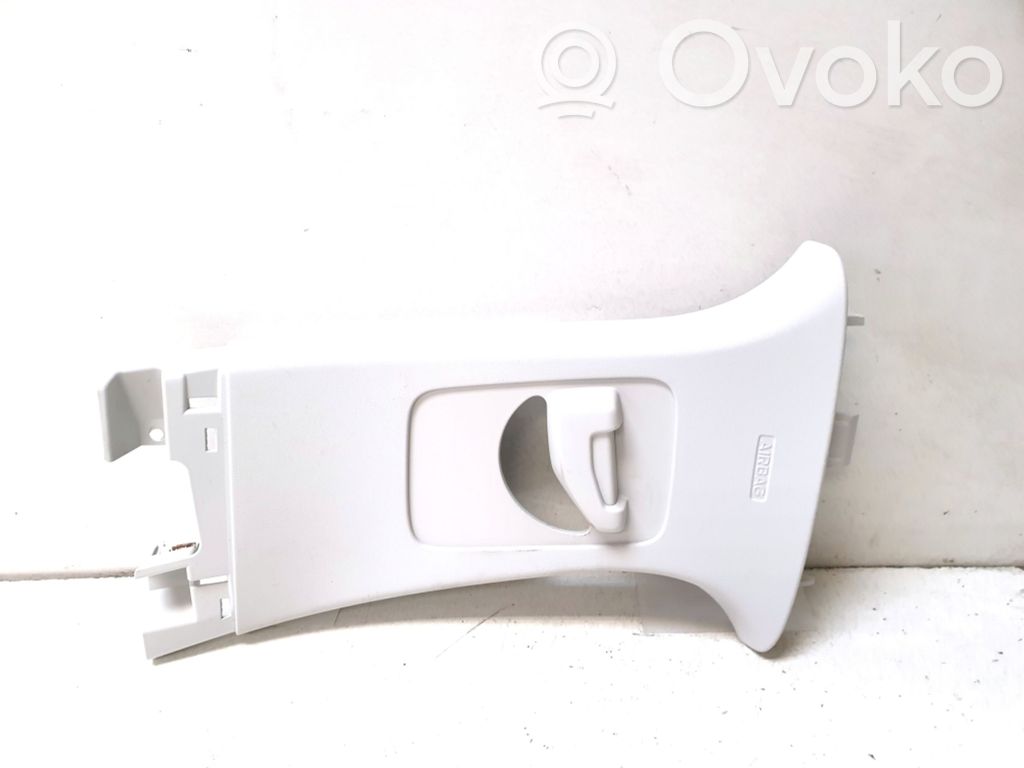 Ford Focus Pilar (B) (superior) 