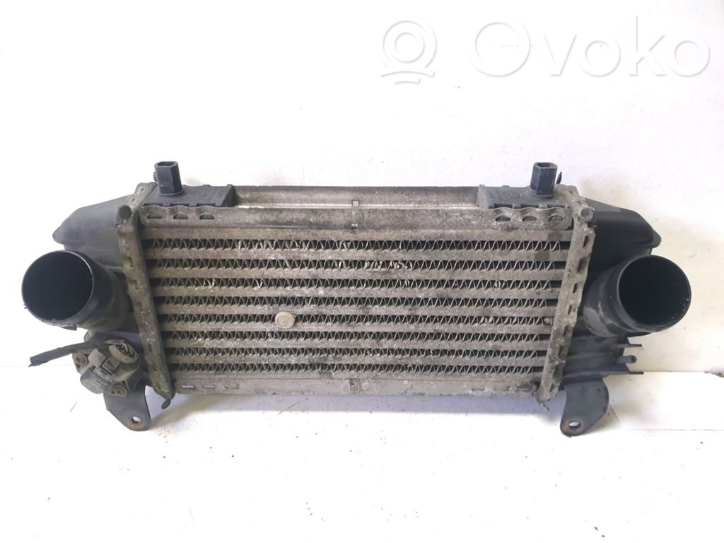 Audi A2 Interkūlerio radiatorius 