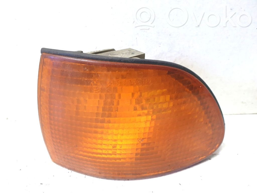 BMW 7 E38 Front indicator light 