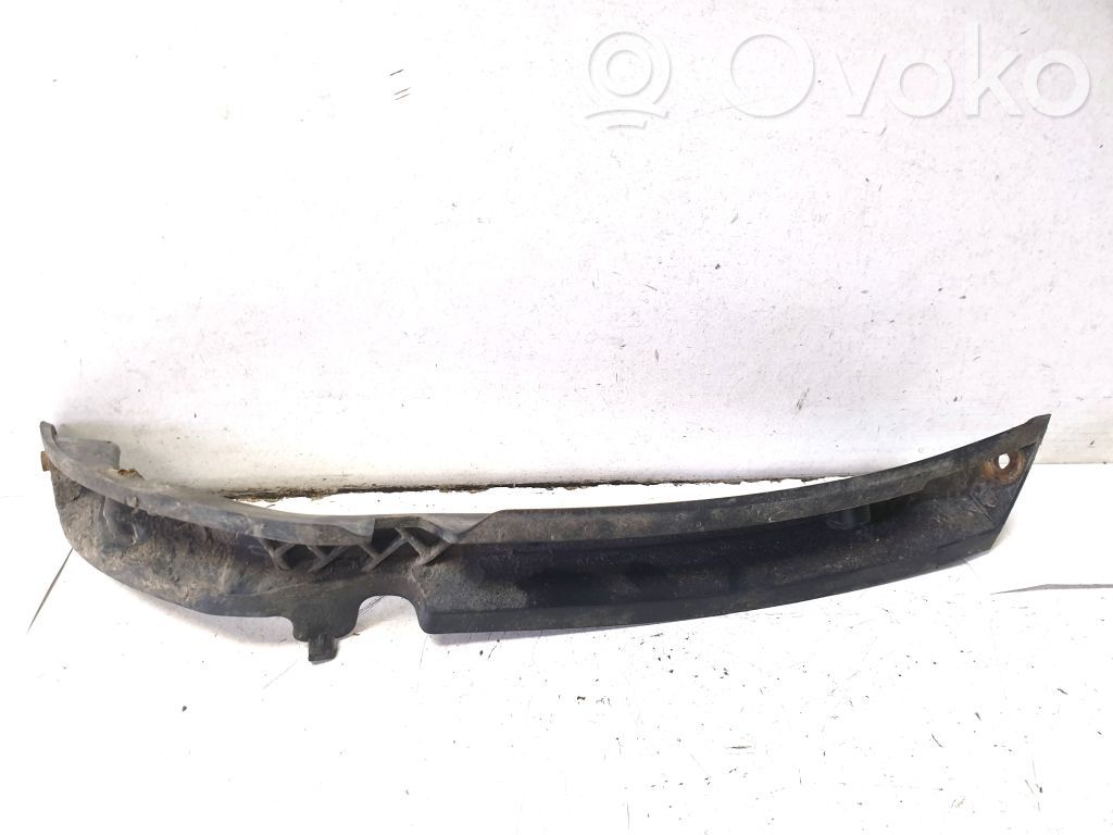 Volkswagen PASSAT B6 Front bumper mounting bracket 