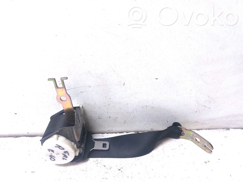 BMW 5 E60 E61 Cinturón trasero 