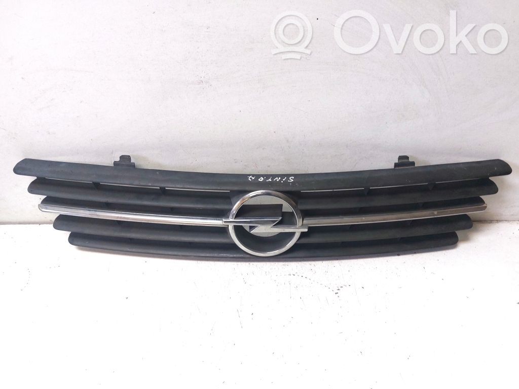Opel Sintra Etusäleikkö 