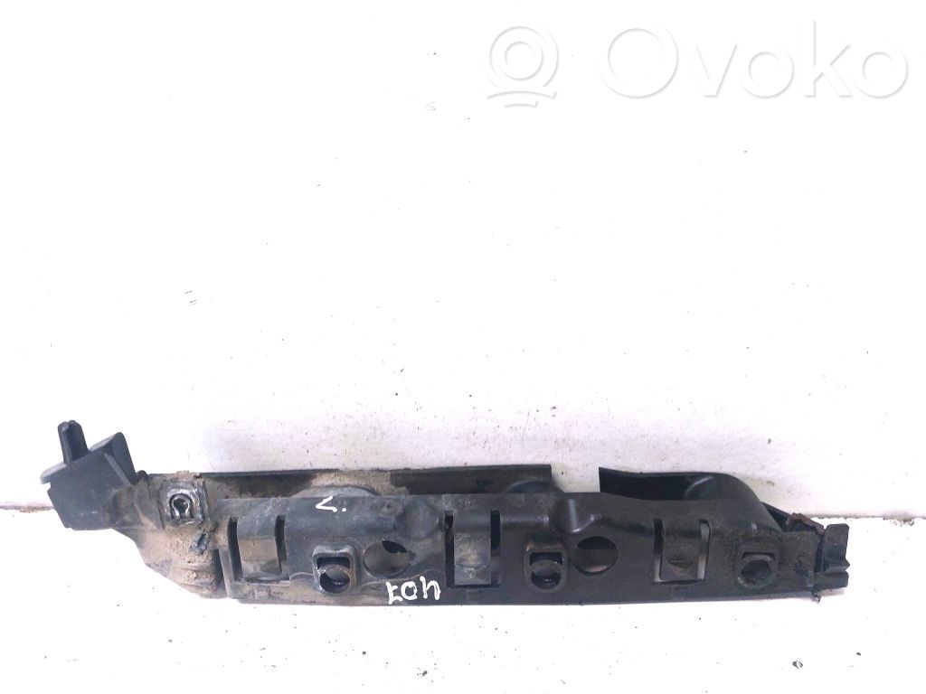 Peugeot 407 Suport montare bară față 