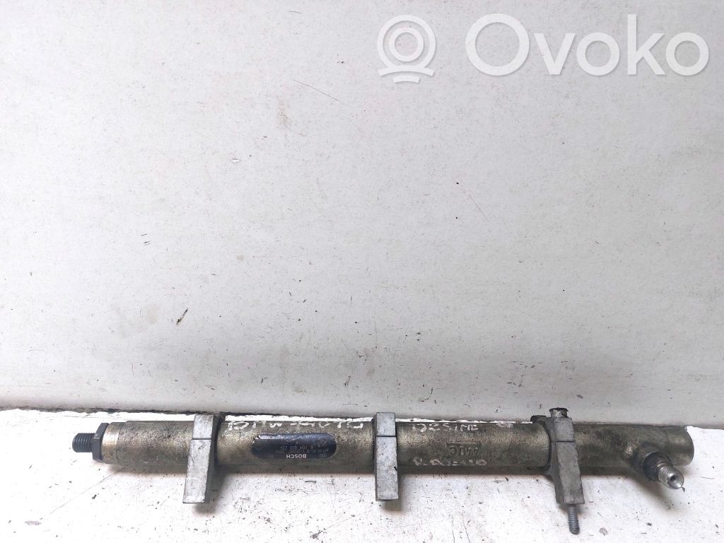 BMW 7 E38 Fuel main line pipe 