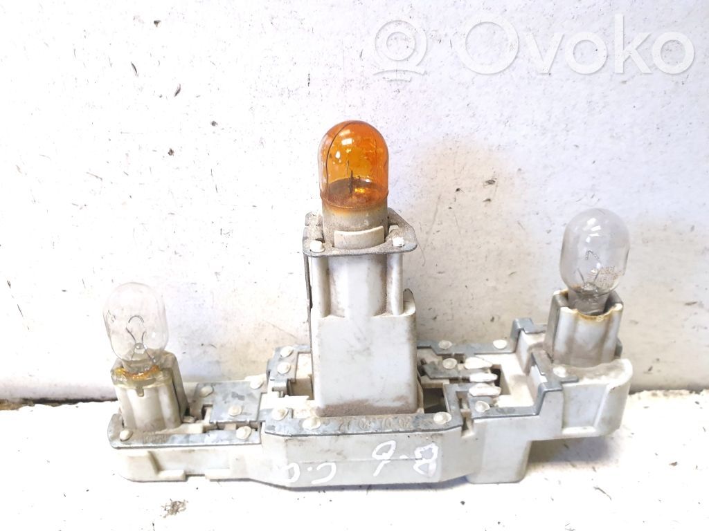 Volkswagen PASSAT B6 Wkład lampy tylnej 