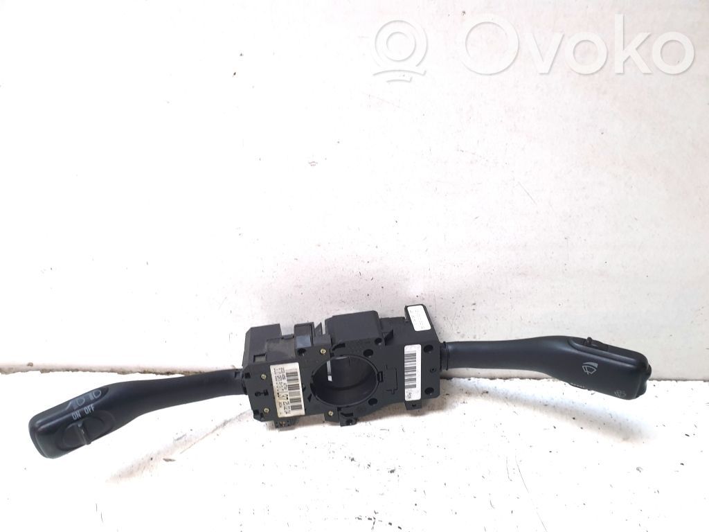 Skoda Superb B5 (3U) Indicator stalk 