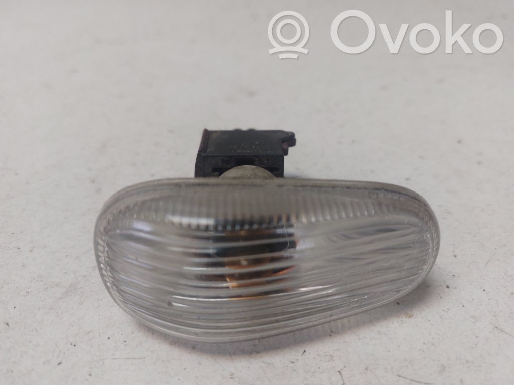 Saab 9-3 Ver2 Posūkio žibintas veidrodėlyje 