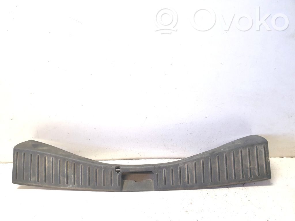 Ford Focus C-MAX Moldura lateral de la puerta/portón del maletero 
