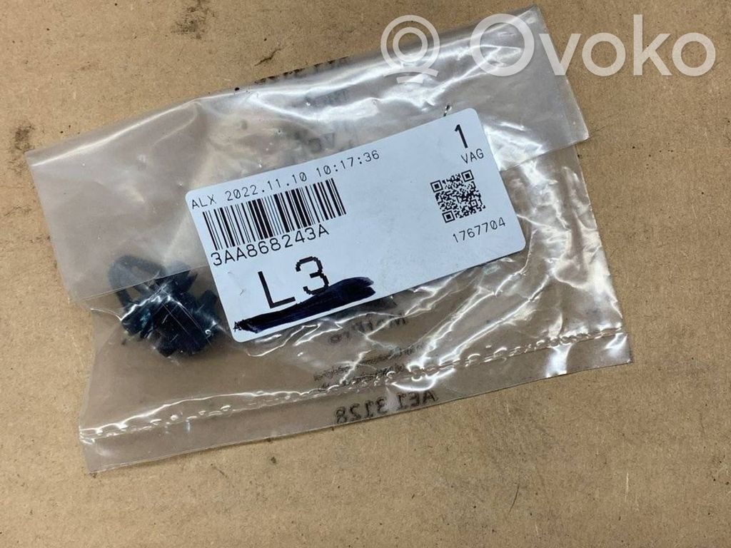 Volkswagen Golf VII Nuts/bolts 