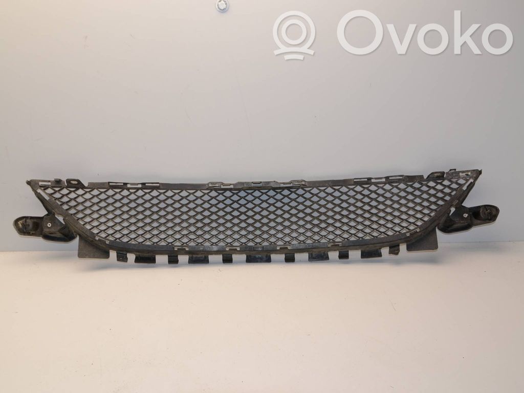 Mercedes-Benz C W205 Front grill 