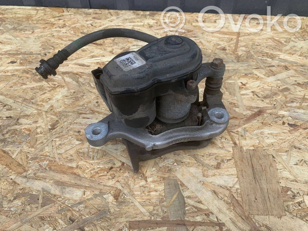 Nissan Qashqai Galinis suportas 