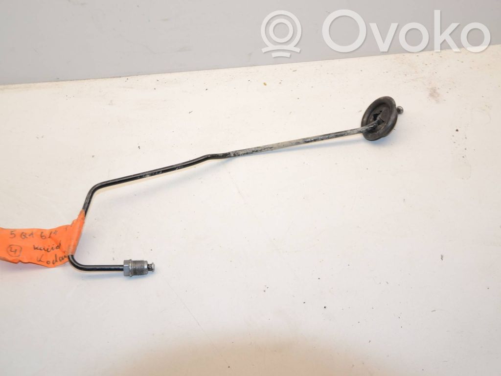Volkswagen Golf VII Brake booster pipe/hose 