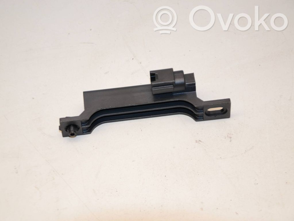 Nissan Qashqai Aerial antenna amplifier 