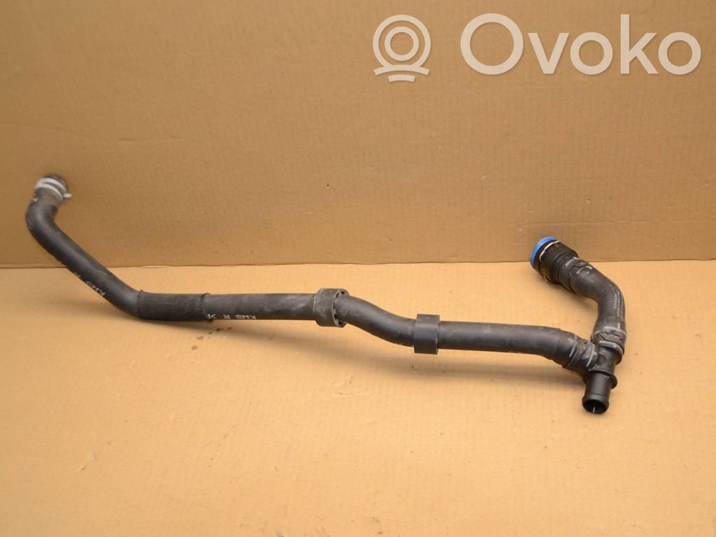 Skoda Octavia Mk4 Caurulīte (-es) / šļūtene (-es) 