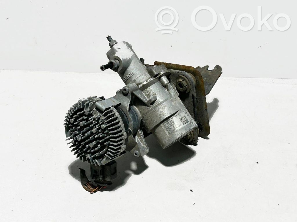 Volkswagen Golf VII Master brake cylinder 