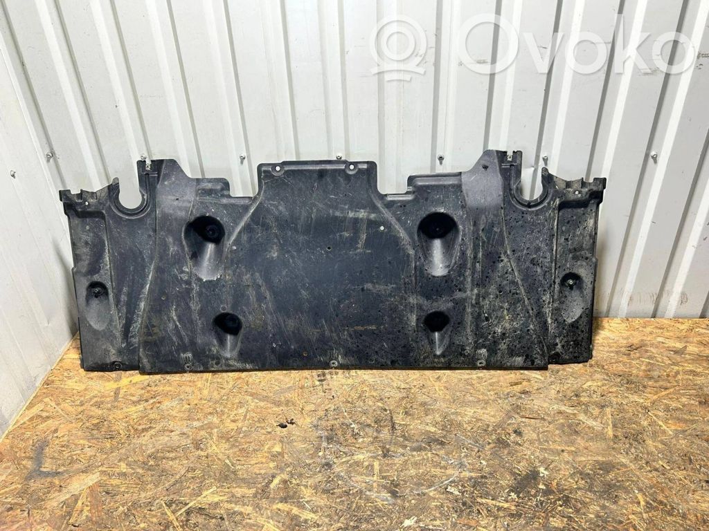 Volkswagen Golf VII Placa protectora del centro/medio 