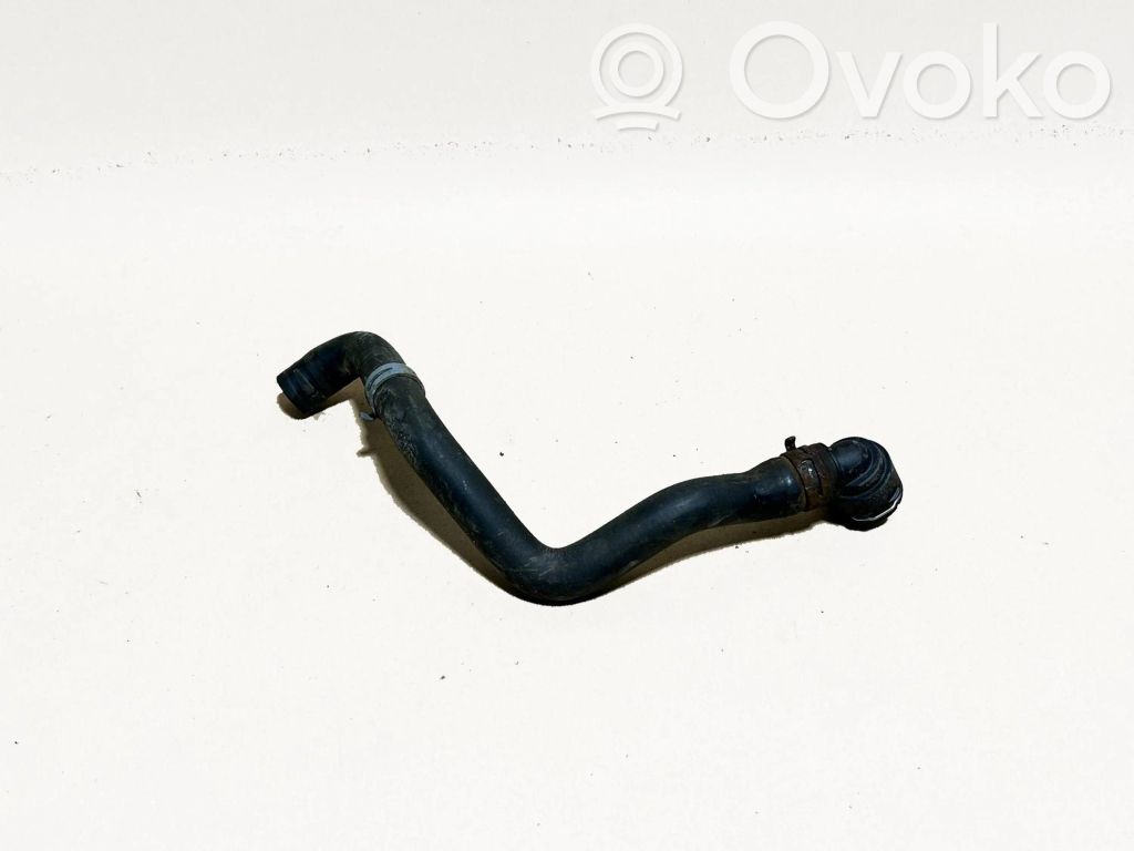 Volkswagen Golf VII Engine coolant pipe/hose 
