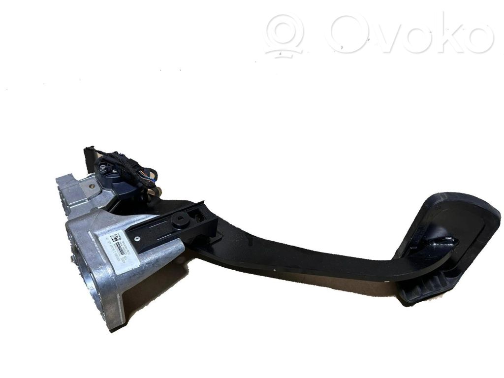 Mercedes-Benz B W246 W242 Brake pedal 