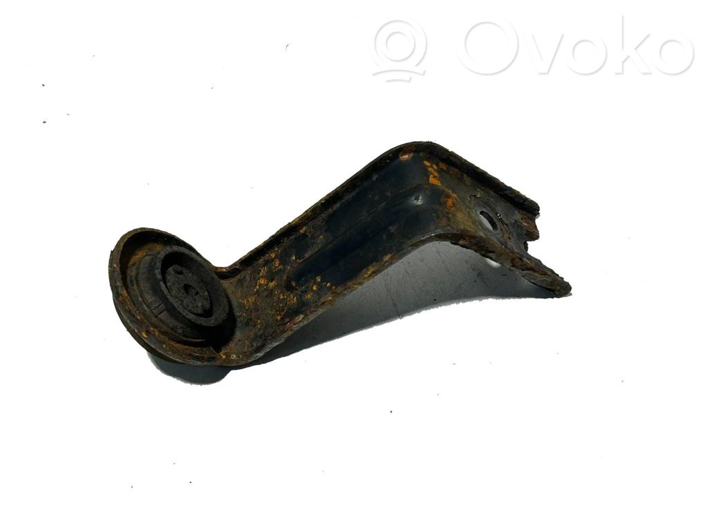 Toyota Verso Radiator mount bracket 