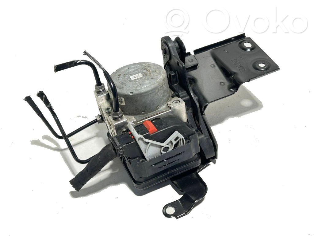Volkswagen Golf VII ABS Pump 