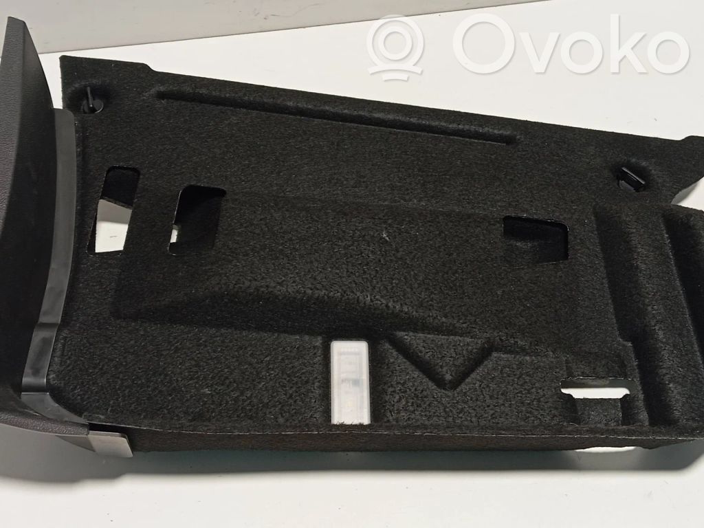 BMW 5 G30 G31 G38 Inne części wnętrza samochodu 
