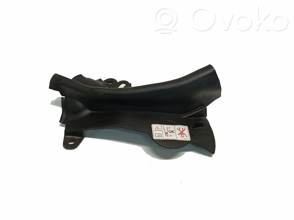 BMW 5 G30 G31 G38 Guma variklio skyriaus 