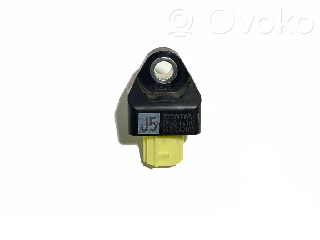 Toyota C-HR I Sensor impacto/accidente para activar Airbag 