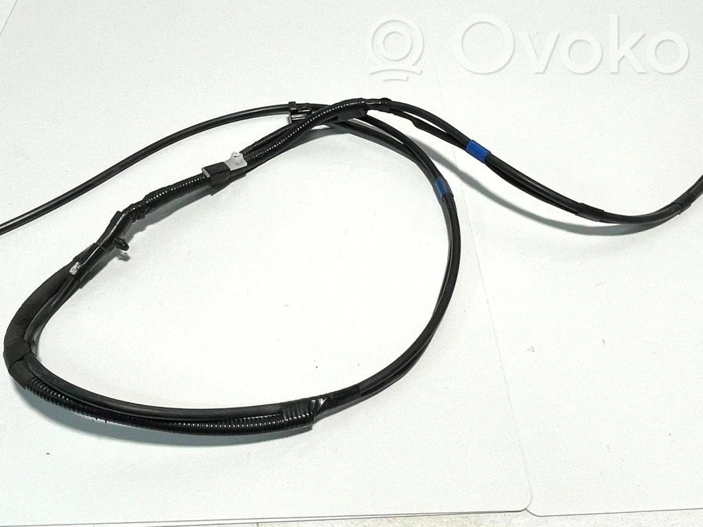 Toyota RAV 4 (XA50) Windshield washer fluid hose 