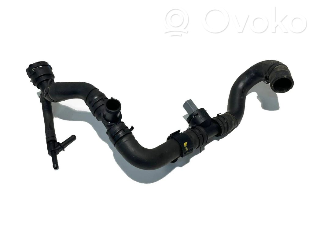 Volkswagen Golf VII Caurulīte (-es) / šļūtene (-es) 