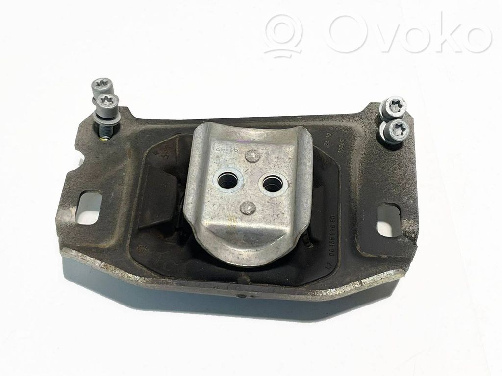 Peugeot 3008 II Gearbox mount 
