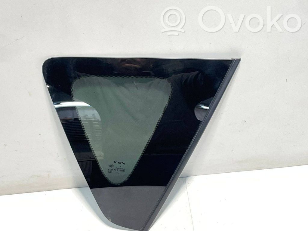 Toyota Verso Rear side window 