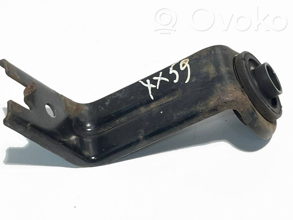 Toyota Verso Radiator mount bracket 