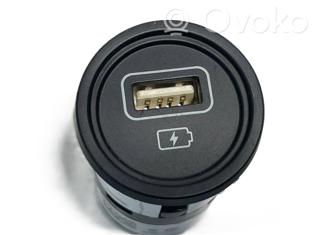 Gniazdo / Złącze USB   96125L2200,32708