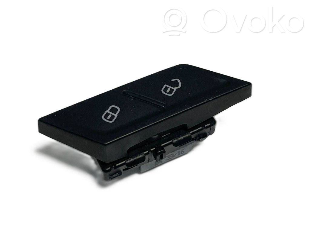 Volkswagen PASSAT B8 Central locking switch button 